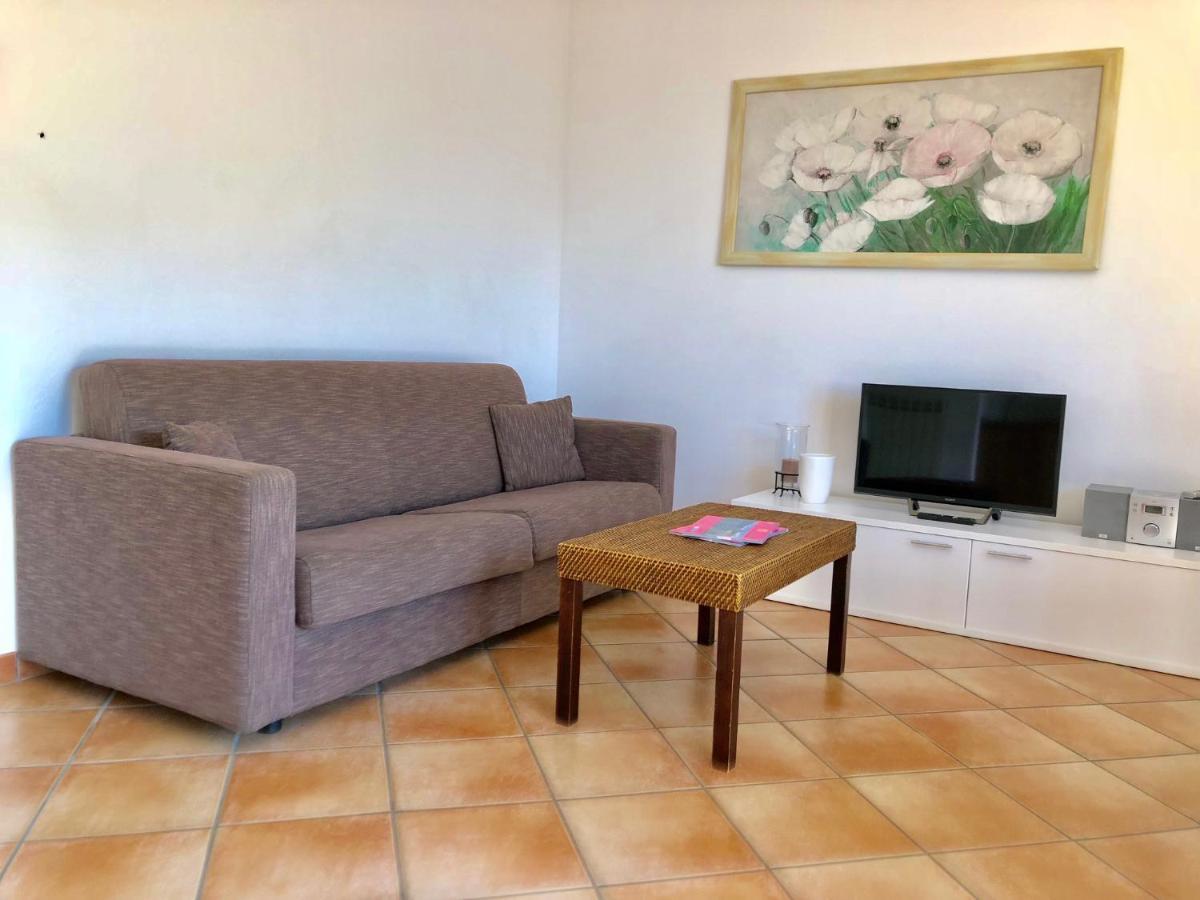 Residenza Ai Ronchi 1 2 6 Aparthotel Maccagno Bagian luar foto