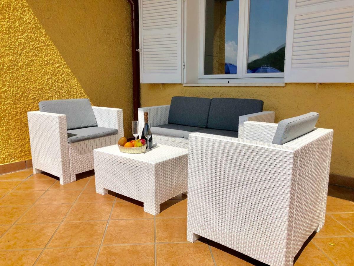 Residenza Ai Ronchi 1 2 6 Aparthotel Maccagno Bagian luar foto