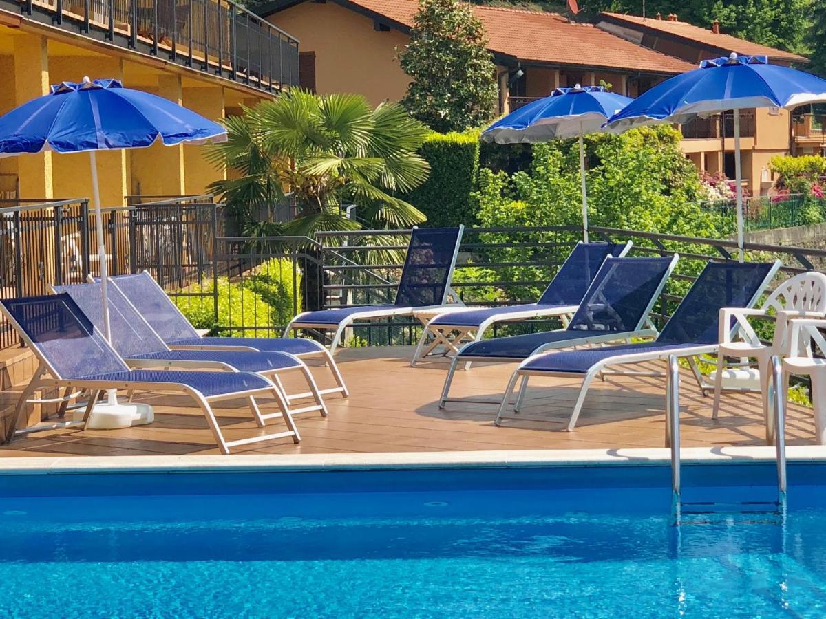 Residenza Ai Ronchi 1 2 6 Aparthotel Maccagno Bagian luar foto