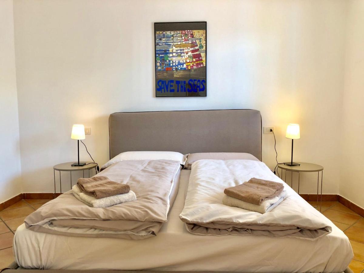 Residenza Ai Ronchi 1 2 6 Aparthotel Maccagno Bagian luar foto